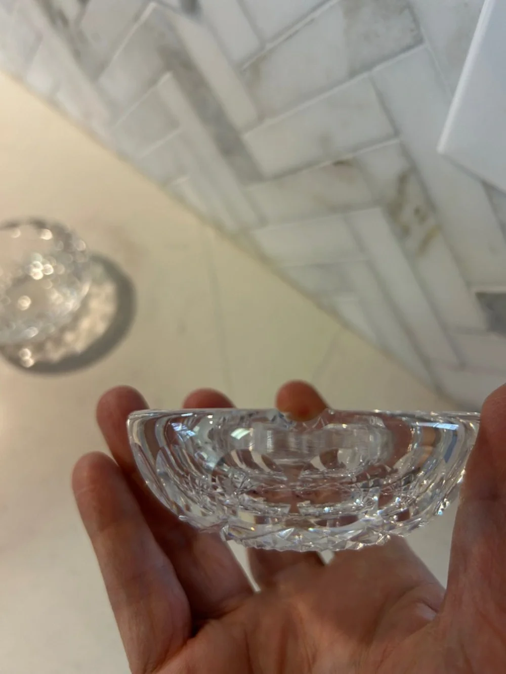 CRYSTAL VINTAGE SMALL ASHTRAY 3.5in diameter with two cigarette cutouts